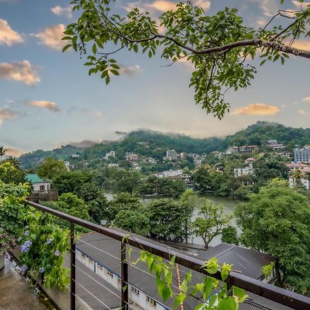 Lake Avenue Hotel Kandy Exterior foto
